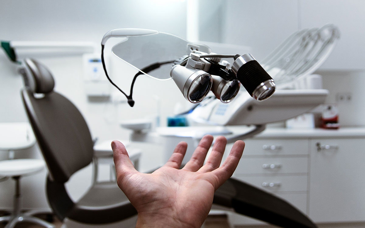 UN Prohibited Electron Microscope In Health Care